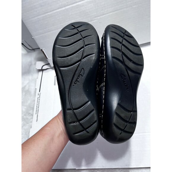 Clarks Womens Bendables Black Leather Slip-On Shoes Size 8M - Picture 8 of 8